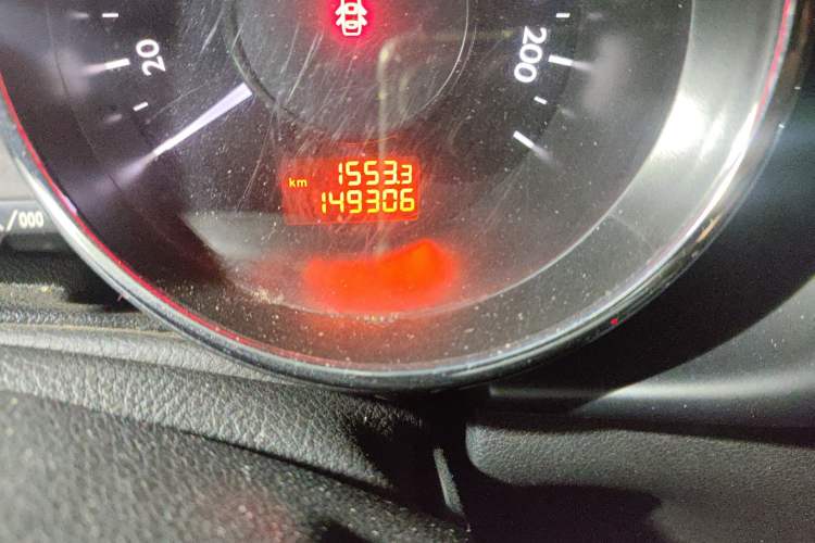 Used Peugeot 3008 2013 2.0L Automatic Classic Edition
