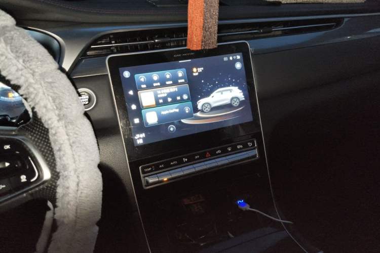 Used GAC Trumpchi GS4 PLUS 2022 270T Automatic Star Edition Audio And AC Panel