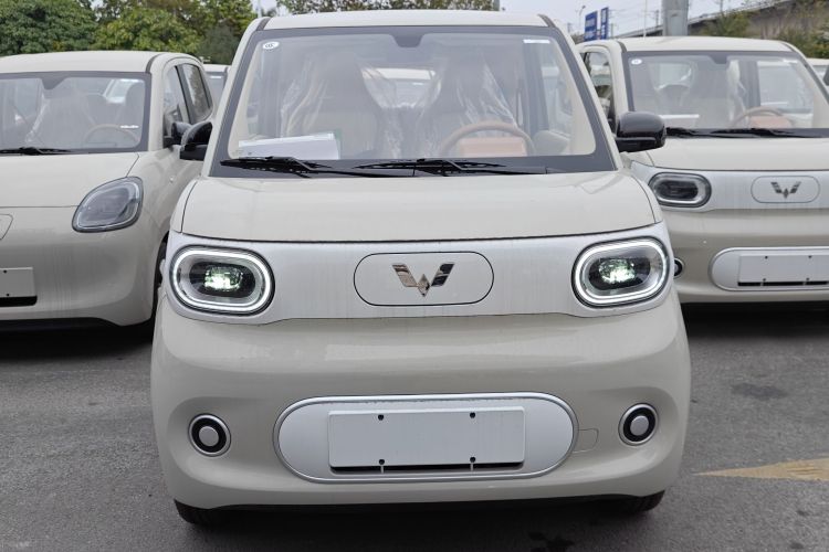 Used Wuling Hongguang MINIEV 2024 3rd Generation 215km Youth Edition