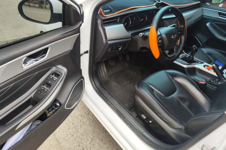 Used Chery Arrizo 5 2019 PRO 1.5L Manual Joyful Edition China VI
