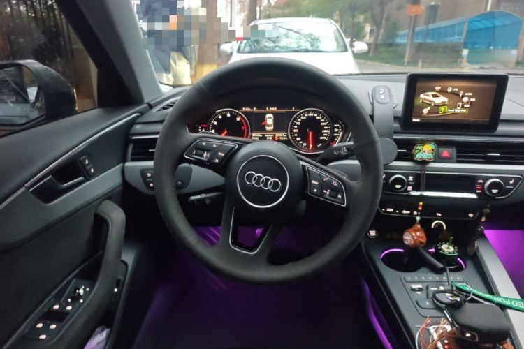 Used Audi A4L 2018 30th Anniversary Edition 40 TFSI Trendy Model
