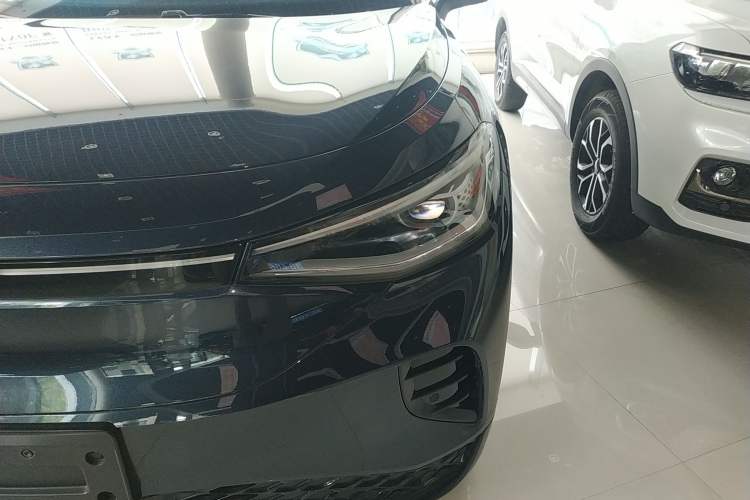 Used Volkswagen ID.4 CROZZ 2022 Long-Range PRO Edition Left Front Headlight