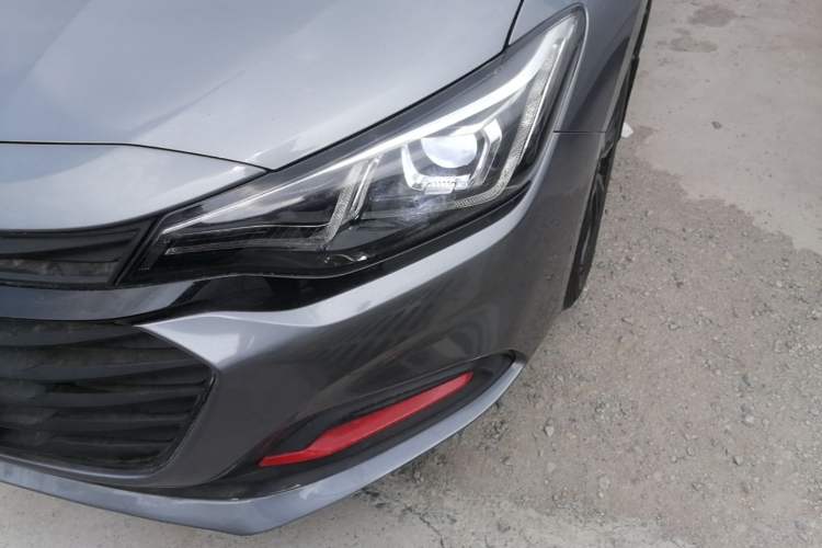 Used Chevrolet Monza 2020 Light Hybrid Redline 320T Dual-Clutch Joyful Edition Left Front Headlight