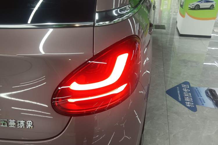 Used Wuling Bingo 2023 333 km Enjoyment Version
