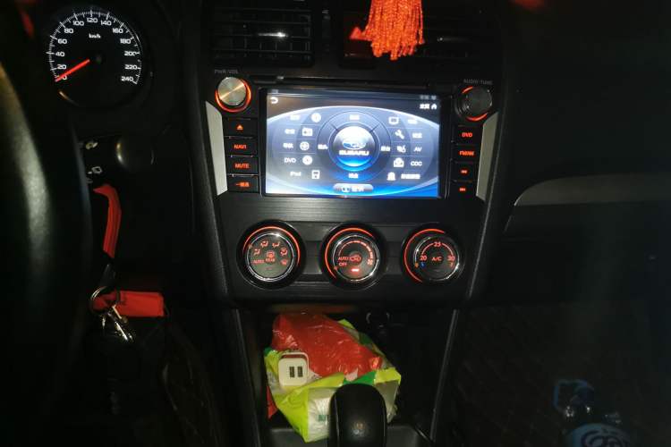 Used Subaru XV 2014 2.0i Comfort Edition
