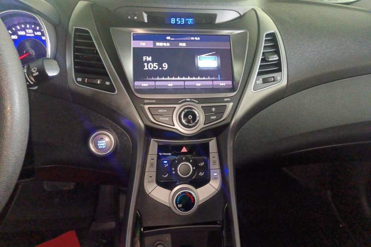 Used Hyundai Elantra (5th Generation / Langdong) 2016 1.6L Automatic Prestige Model
