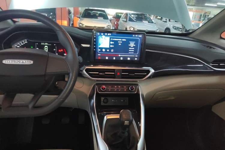 Used SAIC MAXUS G50 2023 1.5T Manual Comfort A
