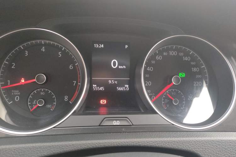 Used Volkswagen Golf 2017 230TSI Automatic Comfort Edition – Celebrating Milestone of One Million Units