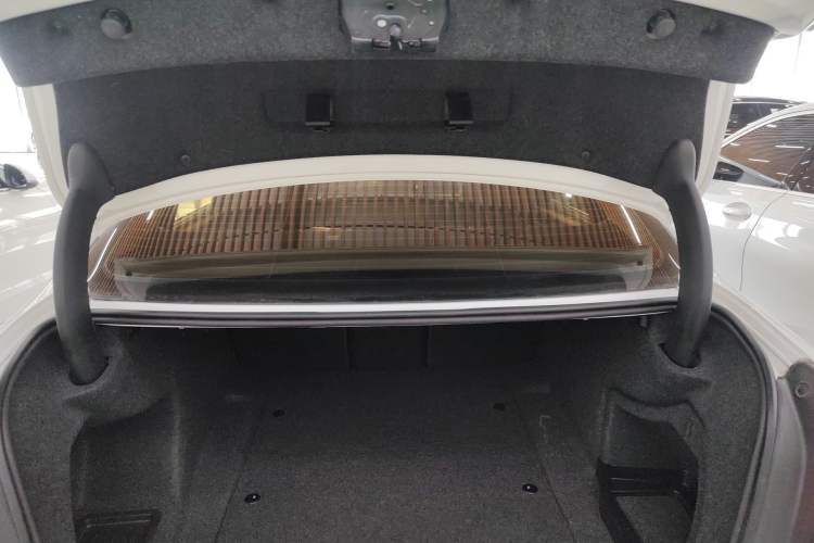 Used BMW 3 Series 2018 320Li Leading Model M Sport Package
