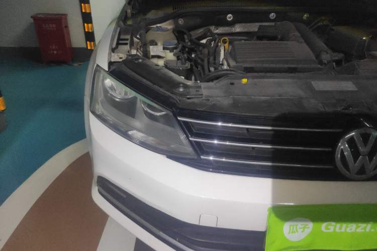 Used Volkswagen Sagitar 2017 230TSI Automatic Comfort Version