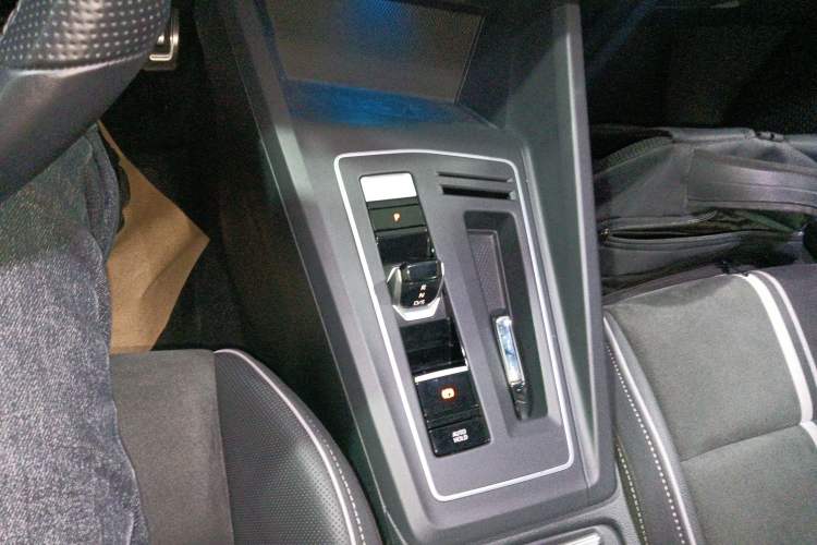 Used Volkswagen Golf 2021 280TSI DSG R-Line
