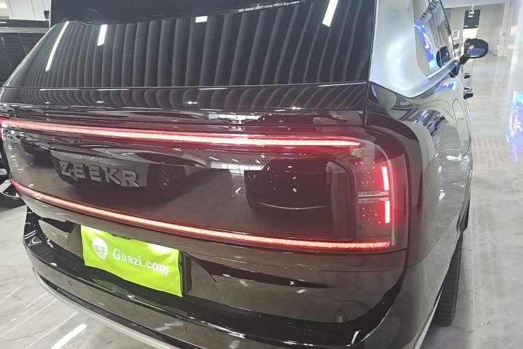 Used Zeekr 9X 2025 Max Edition Exterior 3