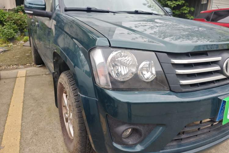 Used JDMC T5 2016 2.2L Two-Wheel Drive Comfort Edition China V Emission Standard Facelifted with Extended Wheelbase – V22
