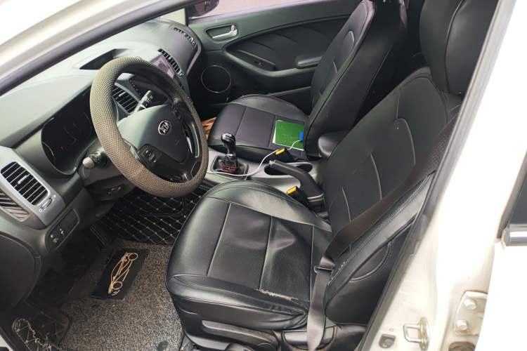 Used Kia K3 2015 1.6L Manual GLS
