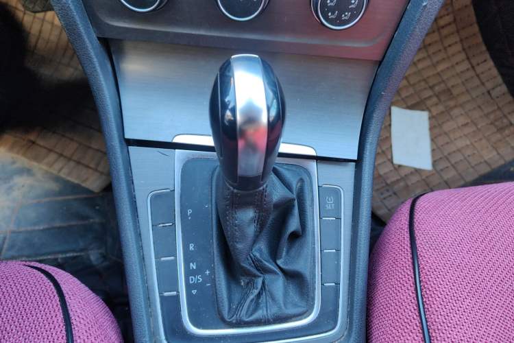 Used Volkswagen Golf 2015 1.6L Automatic Comfort Model