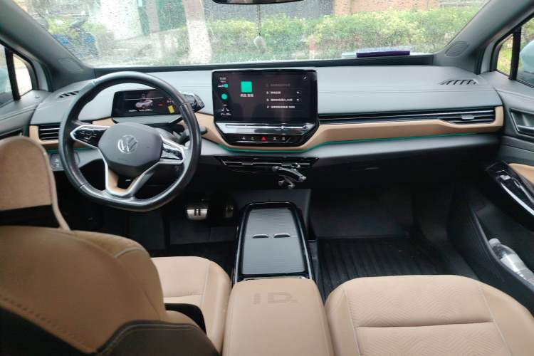 Used Volkswagen ID.4 X 2021 Pro Smart Long-Range Edition Center Console