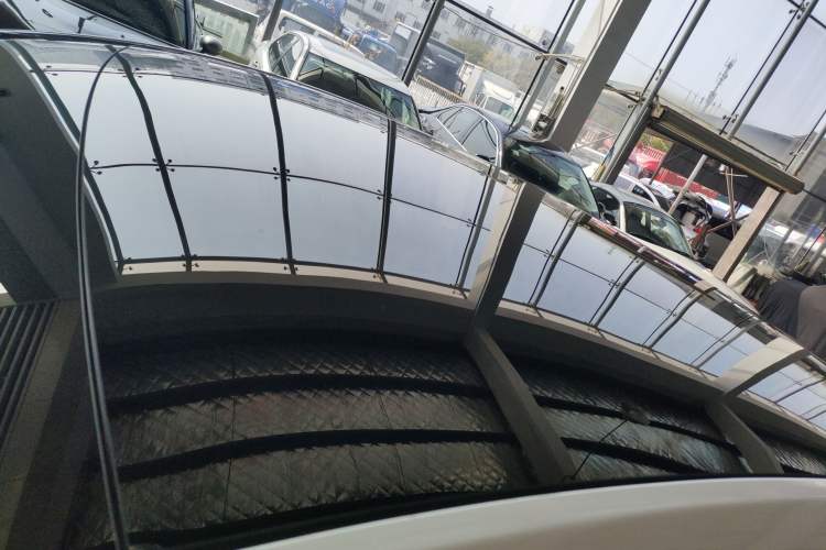 Used Tesla Model Y 2024 Rear-Wheel-Drive Version
