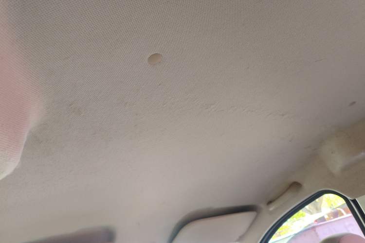 Used Wuling Hongguang V 2019 1.5L Base Version China VI LAR Headliner