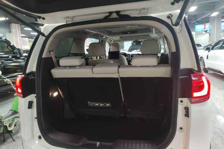 Used GAC Trumpchi M8 2021 Lingxiu Series 390T Flagship Edition