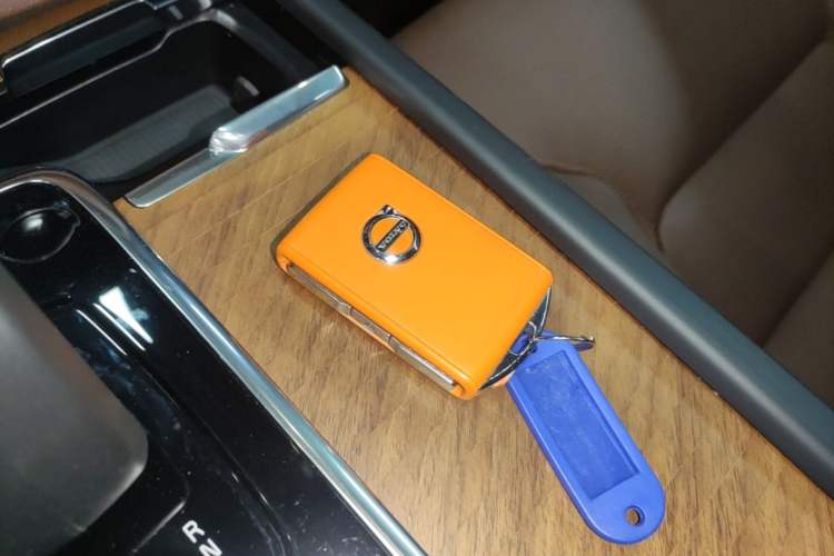 Used Volvo XC90 2024 B5 SmartDrive Luxury Edition 5 Seats
