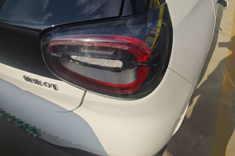 Used Dongfeng NAMMI 01 2024 New Edition 430 Max Smart+ Right Rear Taillight