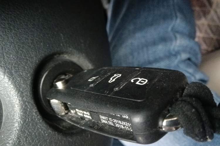 Used Volkswagen Santana 2013 1.6L Automatic Comfort Edition