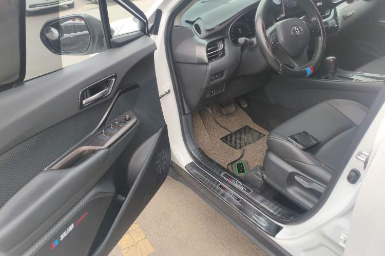 Used Toyota IZOA 2023 2.0L Yixing Version
