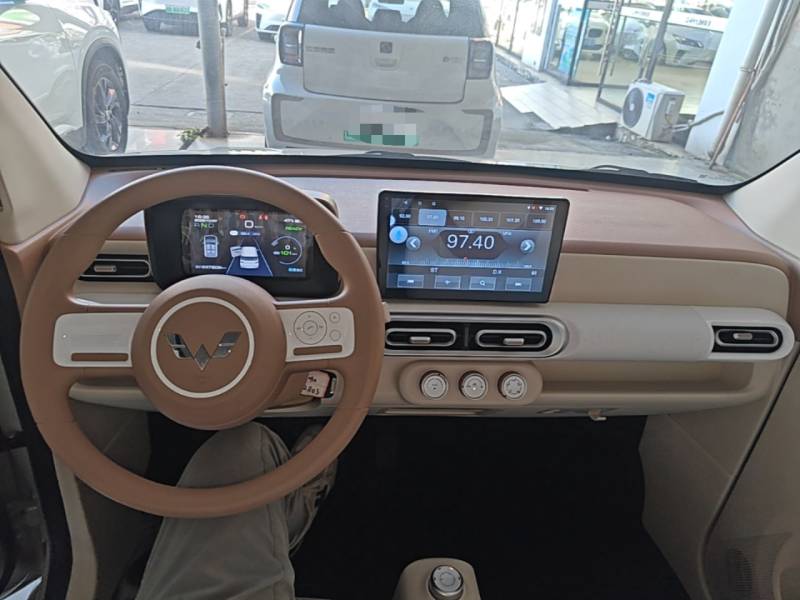 Used Wuling Hongguang MINIEV 2024 3rd Generation 215km Youth Edition — 9
