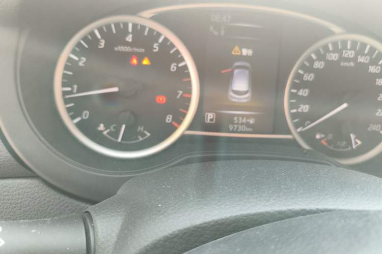 Used Nissan Tiida 2023 1.6L CVT Smart Drive Version Odometer Close Up