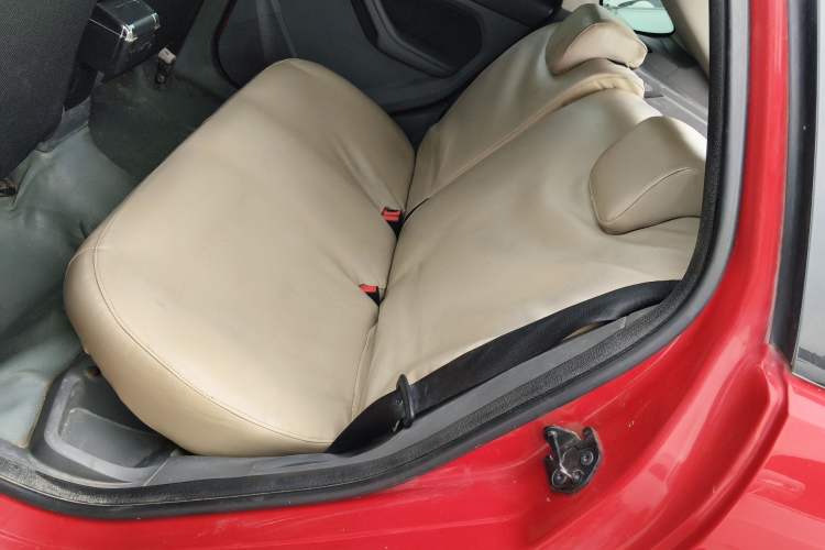 Used Ford Focus 2012 Hatchback Classic 1.8L Manual Base Model Left Rear Seat