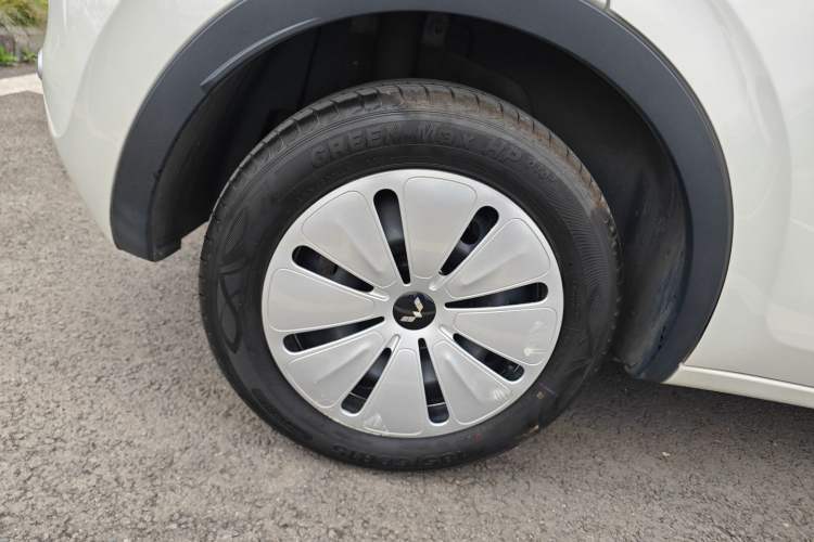 Used Wuling Bingo 2023 203km Light Edition