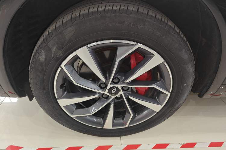 Used Audi Q5L 2024 40 TFSI Luxury Dynamic Edition