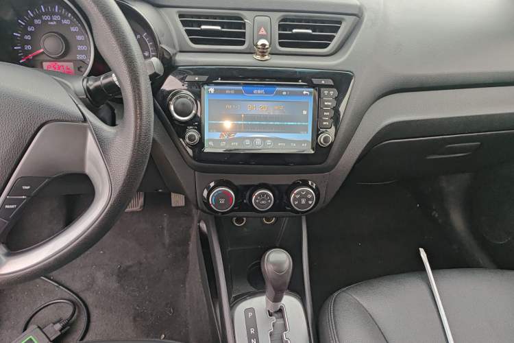 Used Kia K2 2015 Sedan 1.4L Automatic GLS