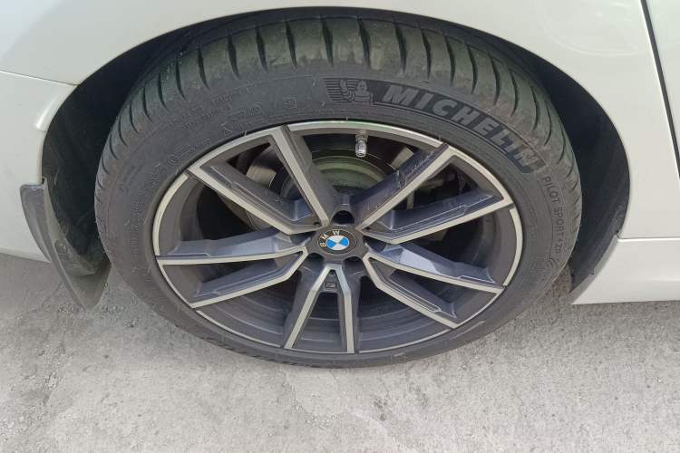 Used BMW 3 Series 2025 325Li M Sport Package