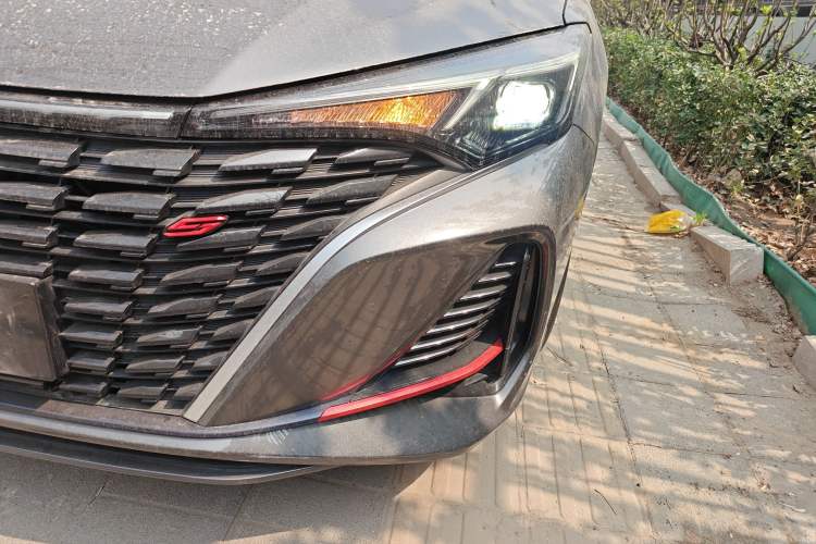 Used CHANGAN Eado 2023 Changan Edition PLUS Blue Whale NE 1.4T GDI DCT Prestige Version