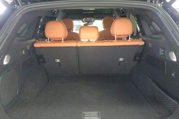 Used XPeng G9 2024 570 Max Trunk