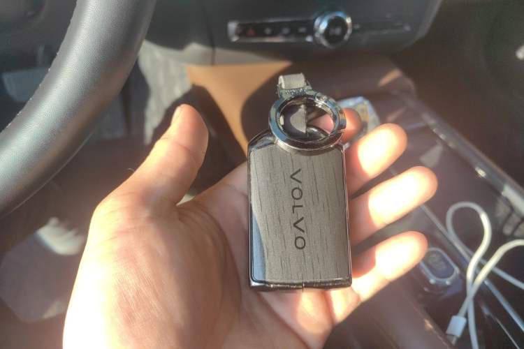 Used Volvo S90 2024 B5 Zhiyuan Luxury Edition
