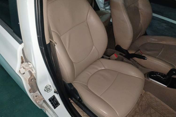 Used Hyundai Verna (older generation) 2014 1.4L Automatic Smart GLS