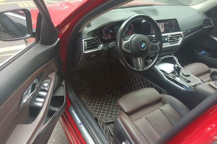 Used BMW 3 Series 2022 320Li M Sport Package Driver Seat