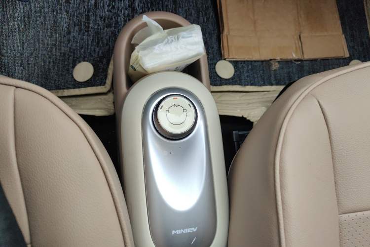 Used Wuling Hongguang MINIEV 2025 Four-Door Version Advanced Edition