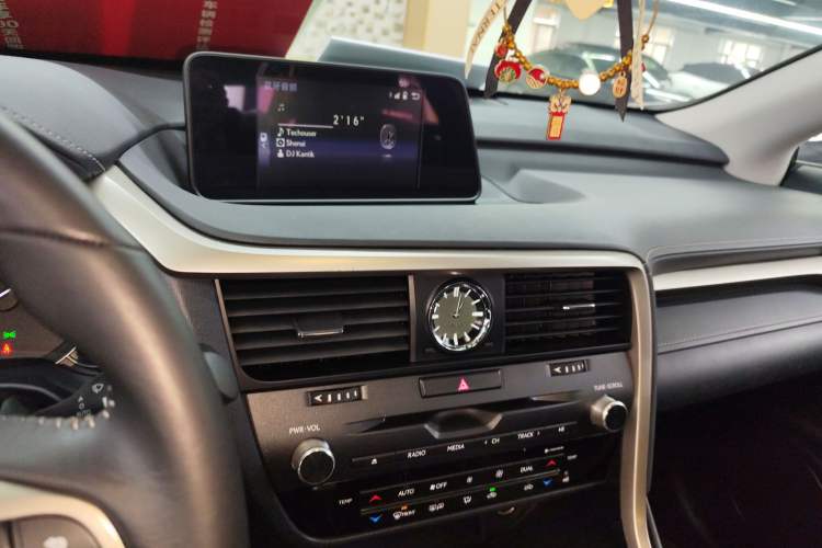 Used Lexus RX 2016 300 Two-Wheel Drive Elite Version China V Standard Audio And AC Panel