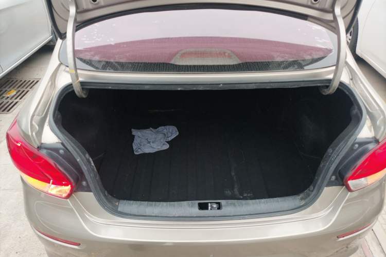 Used Kia Pegas 2017 1.4L Manual Value Edition