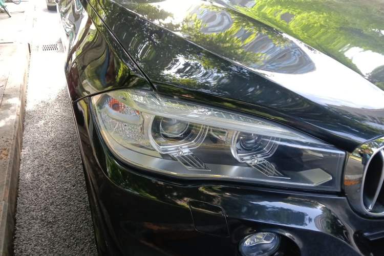 Used BMW X5  Right Front Headlight