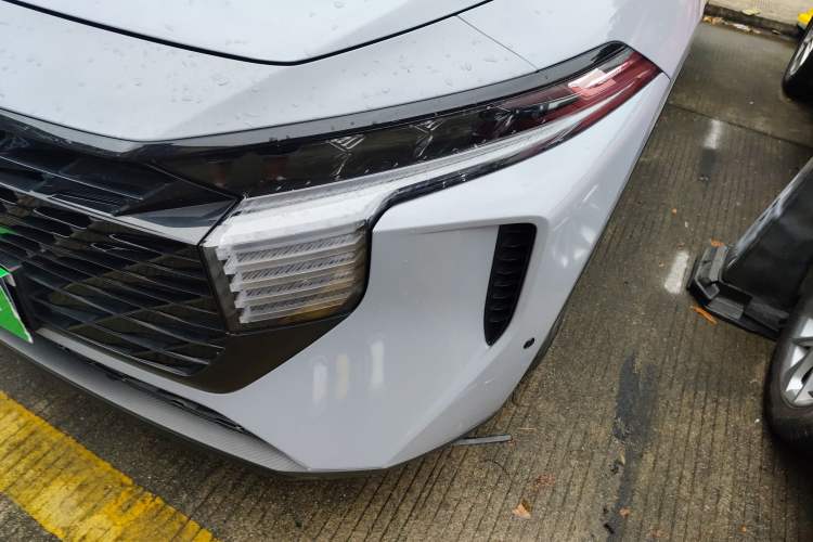 Used Venucia V 2021 260T Idol Edition