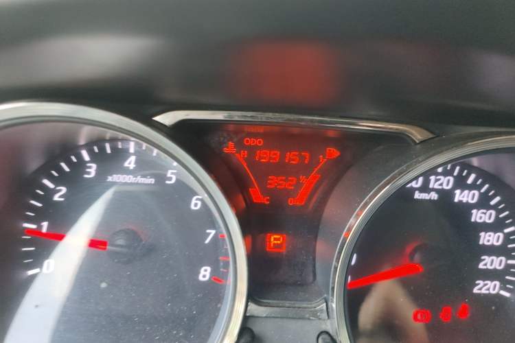 Used Nissan Livina 2013 Jinrui 1.6XL CVT Comfort Edition