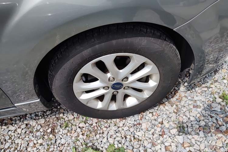 Used Ford Focus 2011 Hatchback 1.8L Automatic Fashion Edition
