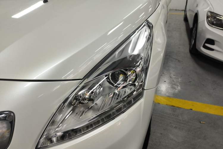 Used Peugeot 3008 2018 2.0L Automatic Classic Edition