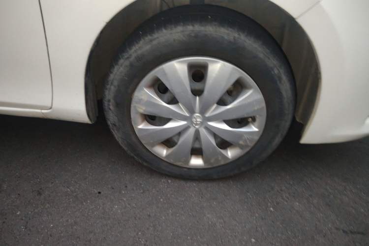 Used Toyota YARiS L Zhi Xuan 2014 1.3E Automatic Charm Edition