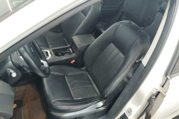 Used Land Rover Discovery Sport 2017 2.0T SE
