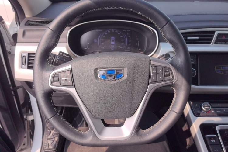 Used Geely Auto Emgrand X7 Sport 2020 1.8TD DCT Two-Wheel Drive Smart Connect 4G-Enabled Version Steering Wheel